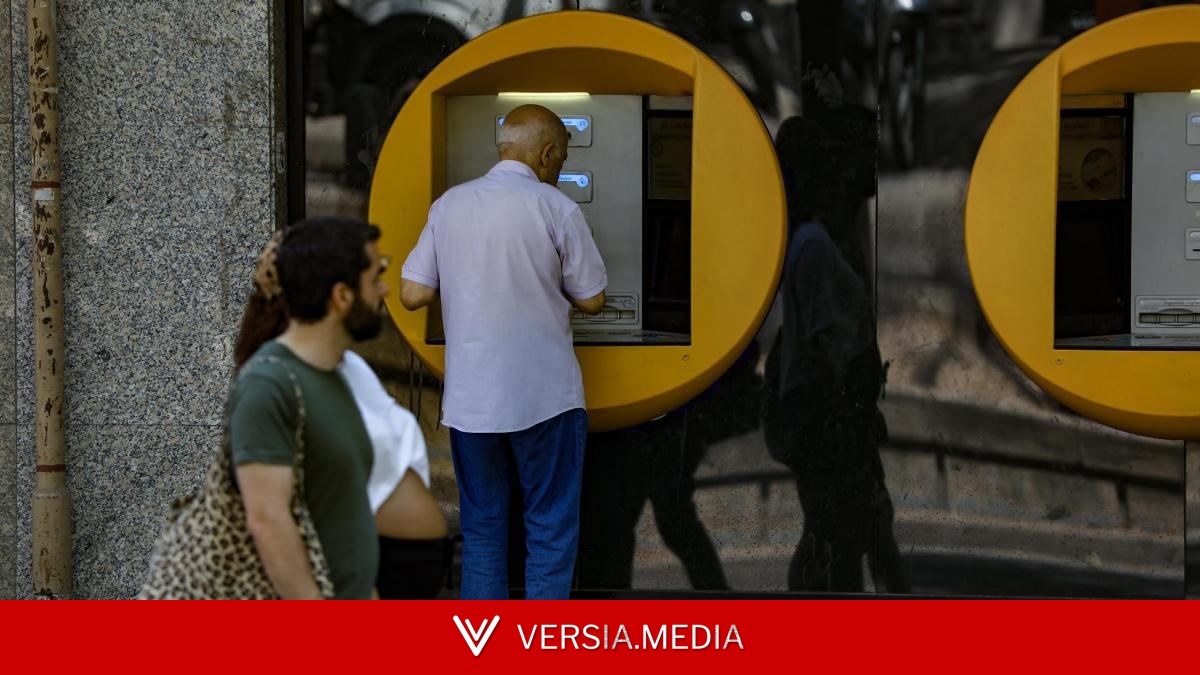Los impuestos en España frenan la inversión del ahorro de los hogares