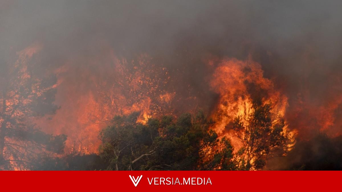 Más de tres mil evacuados por un gran incendio en el sur de Francia