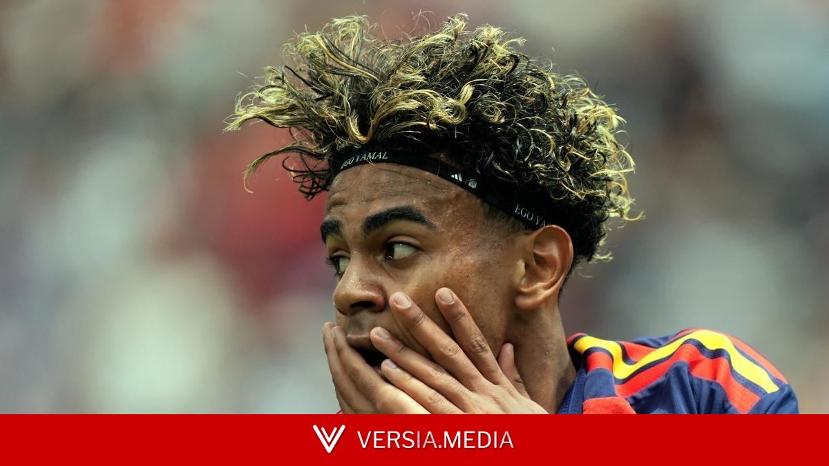 Una España solvente minimiza a Austria y jugará contra Portugal en los octavos del Mundial