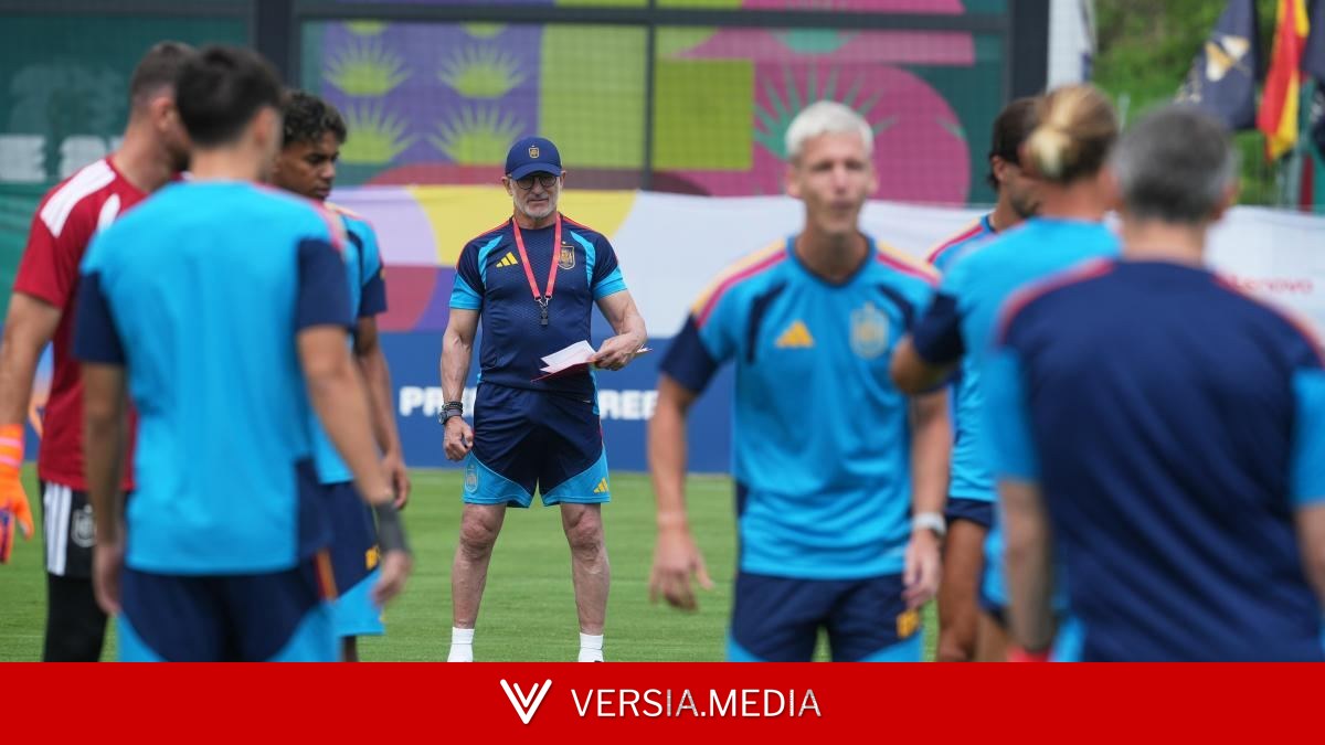 De la Fuente: “La dureza es intrínseca al fútbol, espero un duelo intenso ante Uruguay”